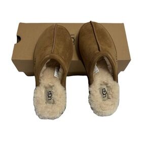 Ugg Women‎ Shoes Ugg Pearle Suede Slippers, Size 6